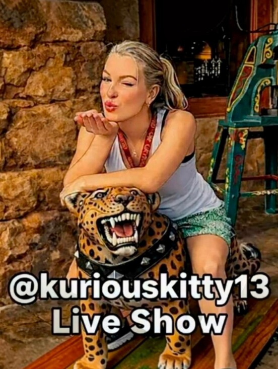 Handbags - LET'S GOOOO! KITTY'S LIVE!!!!